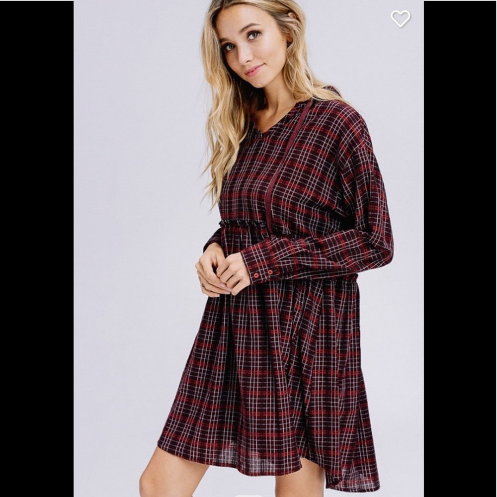 ❤️2 for $40❤️wine lined hooded plaid dress - Picture 2 of 10